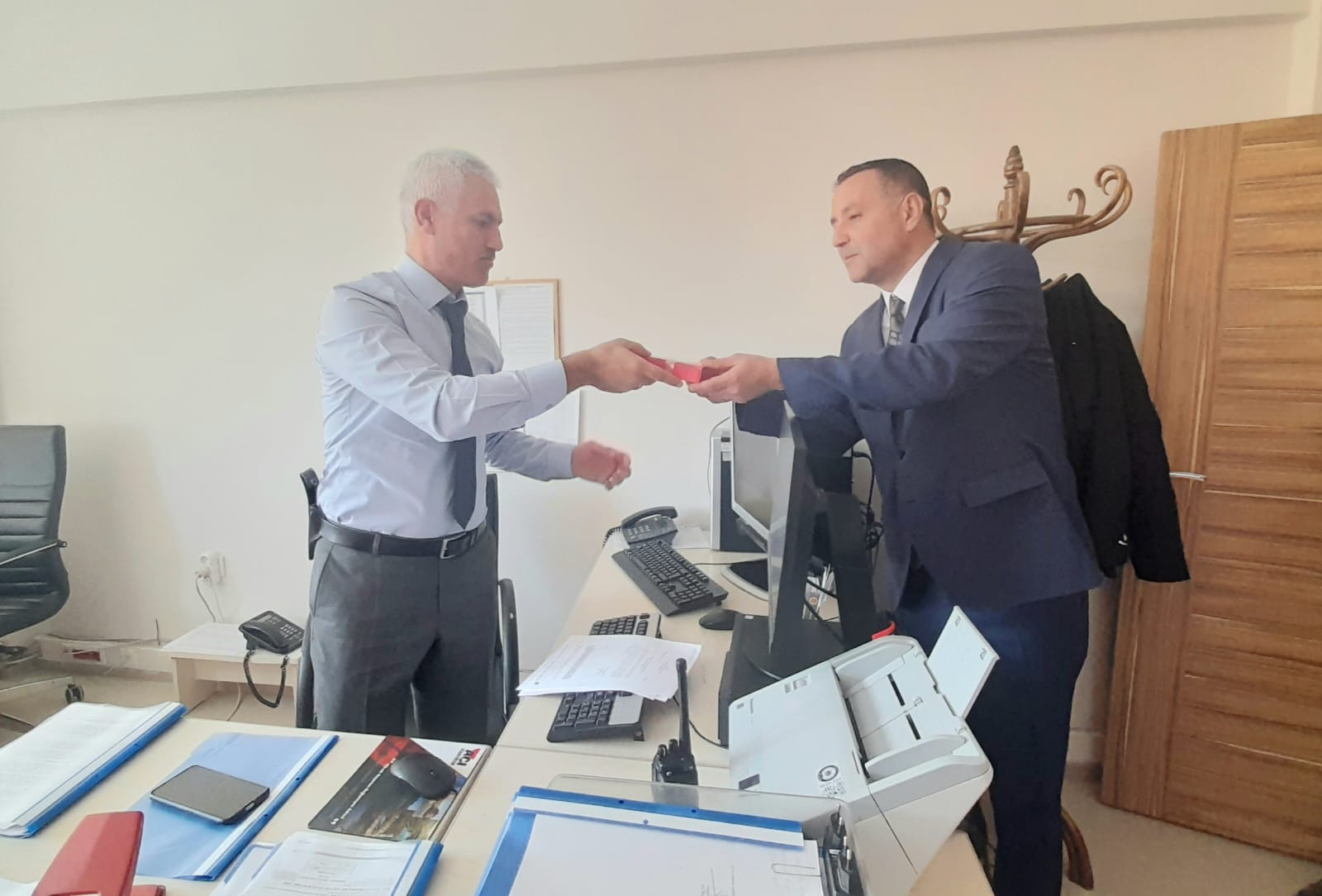 Mahmut Ünüvar kentte görevli tüm polisleri ziyaret etti