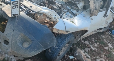 Karaman'da cip uçuruma yuvarlandı: 5 ölü, 1 yaralı