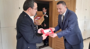 Mahmut Ünüvar kentte görevli tüm polisleri ziyaret etti