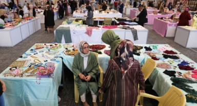 Karaman'da 2023 yılı El Sanatları Sergisi açıldı