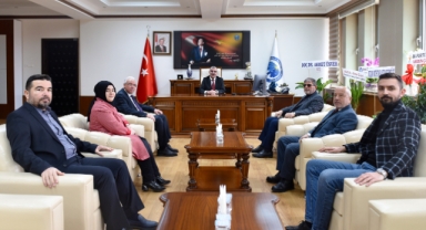 AK PARTİ İL BAŞKANI ÇAĞLAYAN REKTÖR GAVGALI’YA YENİ GÖREVİNDE BAŞARILAR DİLEDİ
