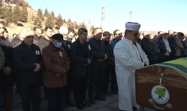 Ankaragücü Basın Sözcüsü Hüseyin Aytekin'in babası Adil Aytekin, son yolculuğuna uğurlandı