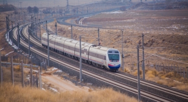 Karaman YHT hattını 1 milyon 194 bini aşkın yolcu kullandı