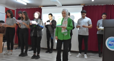 Lise Öğrencileri Arabulucu Oldu Sorunları Güçlü İletişimle Çözüyor