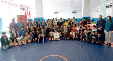 OKUL SPORLARI GÜREŞ MÜSABAKALARI SONA ERDİ