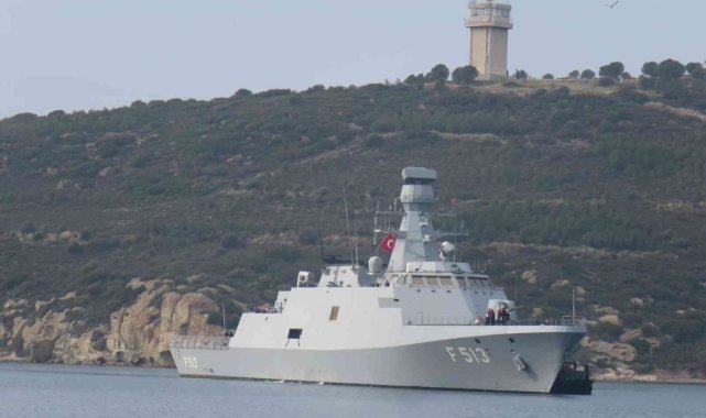 TCG BURGAZADA Gemisi İzmir Foça'da törenle karşılandı