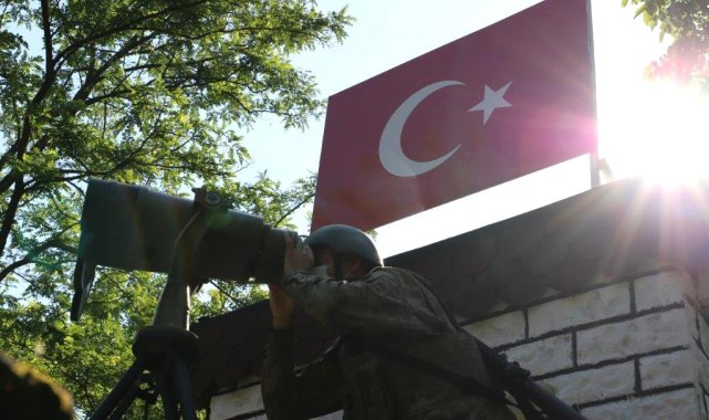 Yunanistan'a kaçmaya çalışan 8 FETÖ'cü ve 2 PKK'lı yakalandı