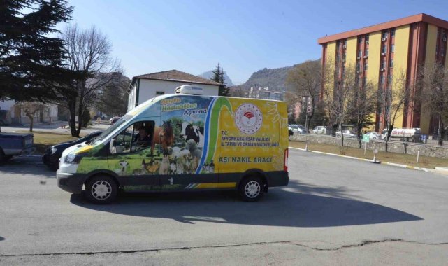 Afet bölgesindeki besicilere aşı desteği
