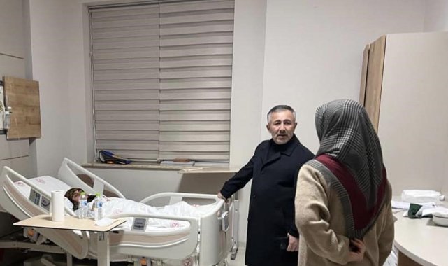 AK Parti Bilecik İl Başkanı Yıldırım'dan hastanede tedavi gören depremzedelere ziyaret