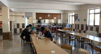 Aksaray'a gelen depremzedeler: "Devleti ve milleti hep yanımızda hissettik"