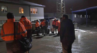 Ankara İtfaiyesi Kahramanmaraş'ta çalışmalarını sürdürüyor: 20 can kurtarıldı