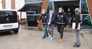 Bahçeye giren tavuk yüzünden işlenen cinayetin sanıkları hakim karşısında