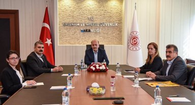 Bakan Bilgin, DİSK heyetini kabul etti