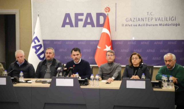 Bakan Kurum: "118 bin binada 412 bin bağımsız bölüm yıkılacak"