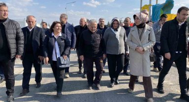 Başkan Büyükkılıç ve Meclis Üyelerinden Konteyner Kent Ziyareti