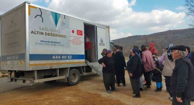 Başkan Tören: "Mobil sağlık ekibimiz, deprem bölgesinde önemli bir görev üstlendi"
