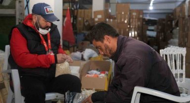 Başkan Yılmaz: "Dayanışmayı birlikte büyütüyoruz"