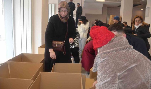 Bilecik AK Parti İl Başkanlığı, deprem bölgesi için yardım kampanyası başlattı