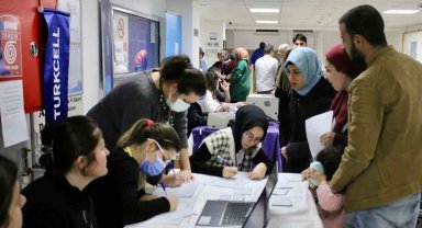 Bolu'da depremzede vatandaşlara randevusuz psikolojik destek hizmeti veriliyor