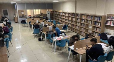 Buharkentli gençlerin belediye kütüphanesine ilgisi arttı