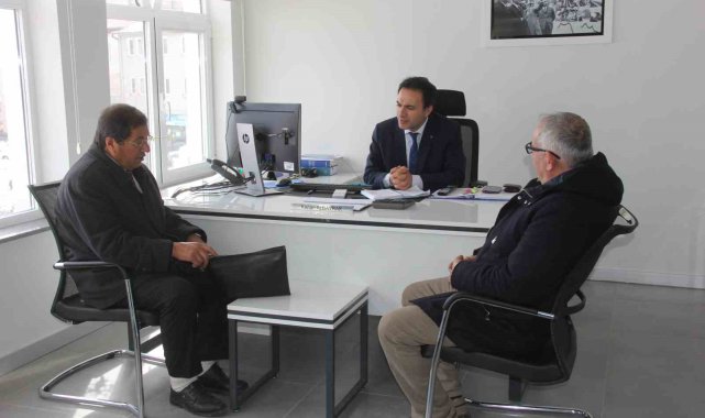 Bütün köy tek yürek olup ceplerinde ne varsa verdiler