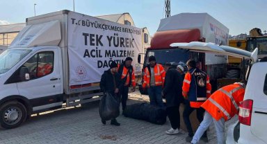 Büyükçekmece Belediyesi depremin yaralarını sarmaya devam ediyor