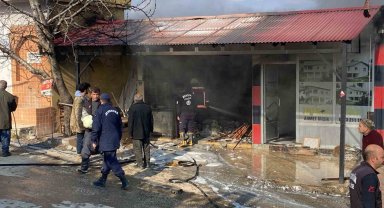 Çamlıyayla'da korkutan yangın