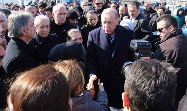 Cumhurbaşkanı Erdoğan: "Deprem bölgesindeki toplam can kaybı 21 bin 43'e ulaşmıştır"