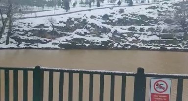 Depremde bulanmıştı, dünyanın en berrak göllerinden biri eski haline kavuştu