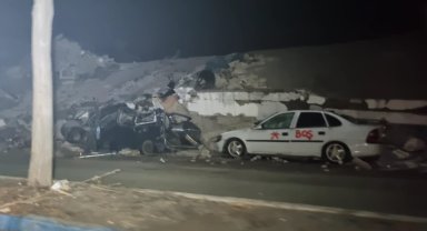 Depremden sonra hayalet şehre dönüşen Elbistan, gece vakti böyle görüntülendi