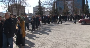 Depremzedelere 10 bin liralık 'Hane Başı Destek Ödemeleri' devam ediyor
