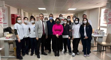 Depremzedelerin ağız ve diş kontrolleri yapıldı