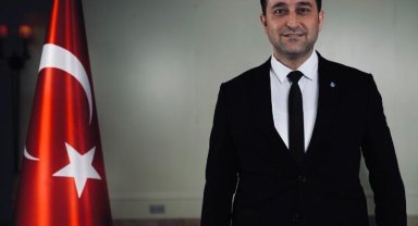 DEVA Partisi İl Başkanı lüks otomobiliyle kaza yaptı