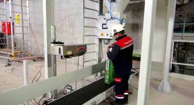 EGİOSB'den deprem bölgesine mama yardımı