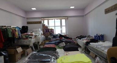 ERMEK, depremzedelerin ihtiyaçları karşılanıyor