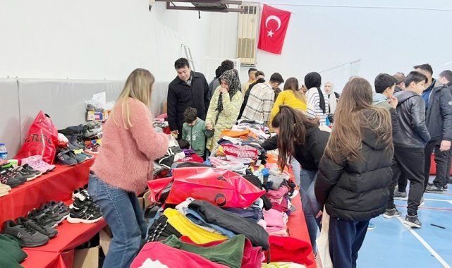 Gazipaşa'da depremzedeler için 'sosyal market'