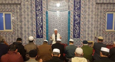 Gazipaşa'da sabah namazında depremzedeler için Kur'an-ı Kerim okundu