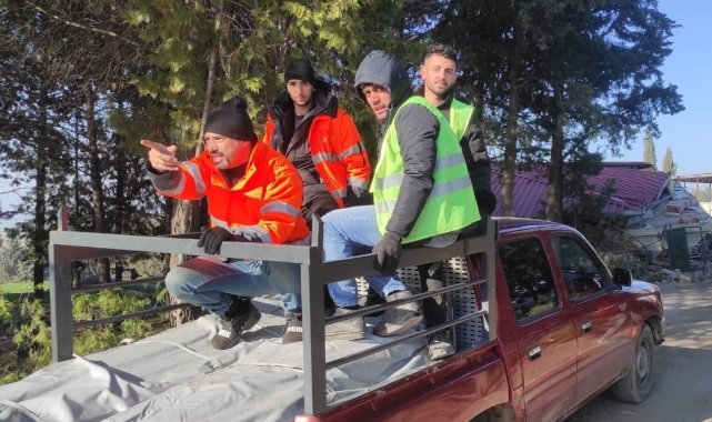 Gönüllü NEVÜ öğrencileri deprem bölgesinde