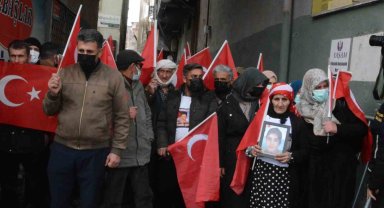 Hakkarili annelerin evlat nöbeti 42'nci haftada