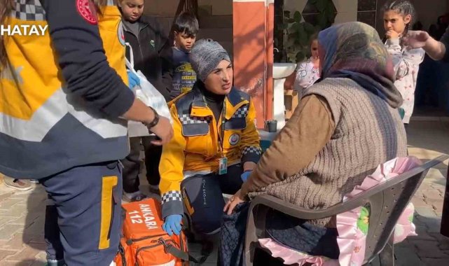 Hatay'da evde sağlık hizmetleri depreme rağmen kesintisiz devam ediyor