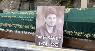 Hatayspor Sportif Direktörü Taner Savut İzmir'de son yolculuğuna uğurlandı