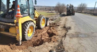 İl Özel İdare ekipleri köylerin sorunlarını çözmeye devam ediyor