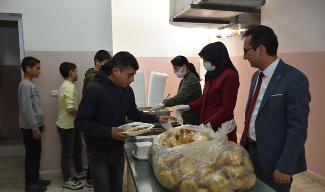 Karaman'da ücretsiz yemek uygulamasının çerçevesi genişletildi