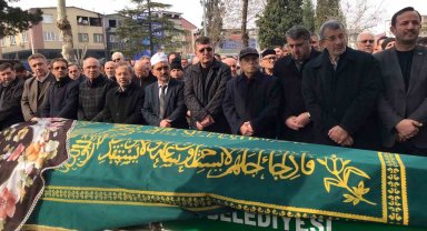 Kazada hayatını kaybeden yaşlı kadın defnedildi