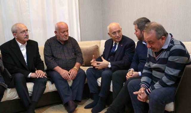 Kılıçdaroğlu'ndan Yenimahalle'deki depremzedelere ziyaret