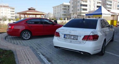 Kilis'te çalıntı lüks otomobil operasyonu