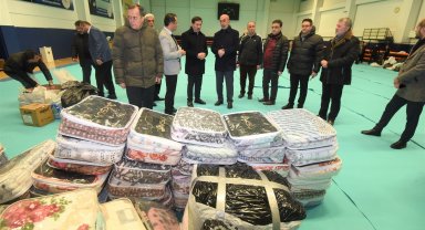 Konya, omuz omuza verdi deprem bölgesine destek oluyor