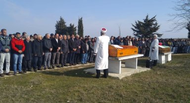 Kumdere'de silahlı saldırıya uğrayan muhtar ve akrabası toprağa verildi