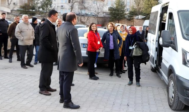 Kütahya Sağlık Müdürlüğü deprem bölgesine hastalıklara karşı alınan tedbirlere yönelik ekip gönderdi