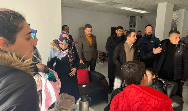 Malatya'dan Muradiye'ye gelen depremzedeler lojmana yerleştirildi